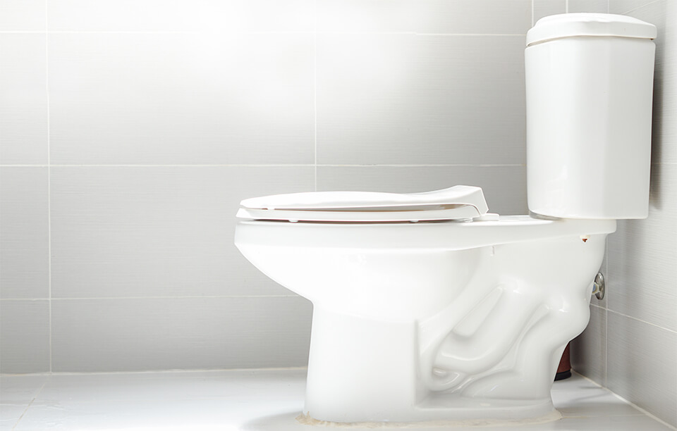 トイレの水が流れっぱなし……考えられる原因と対処方法