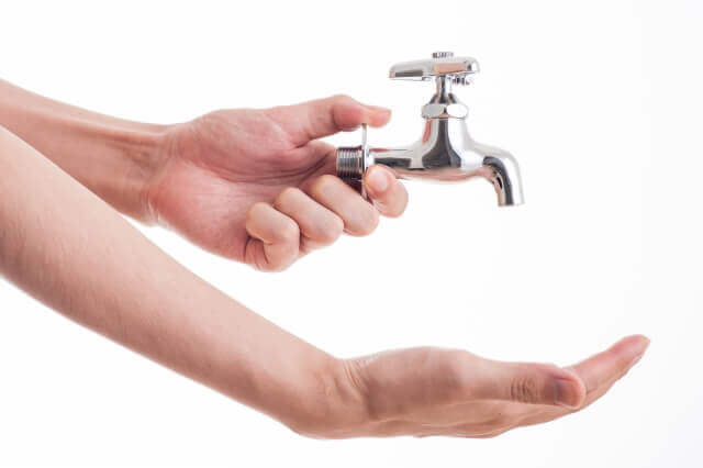食洗機は節水につながるって本当？手洗いと水道代を比較します